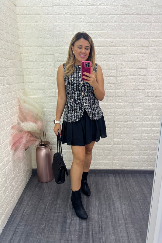 Vestido Negro con Blanco