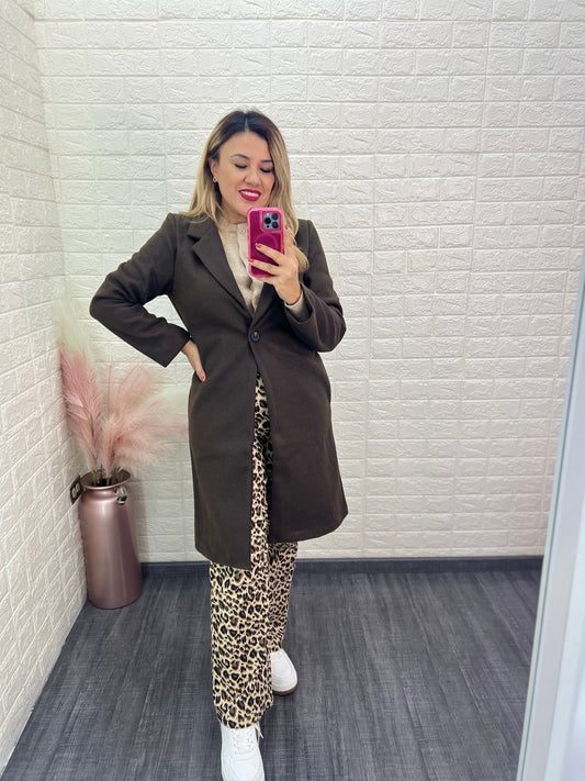 Abrigo Café en Tela de Lana