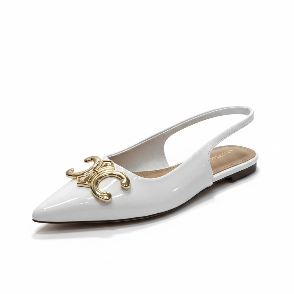 Flats Blancas con Hebilla Dorada
