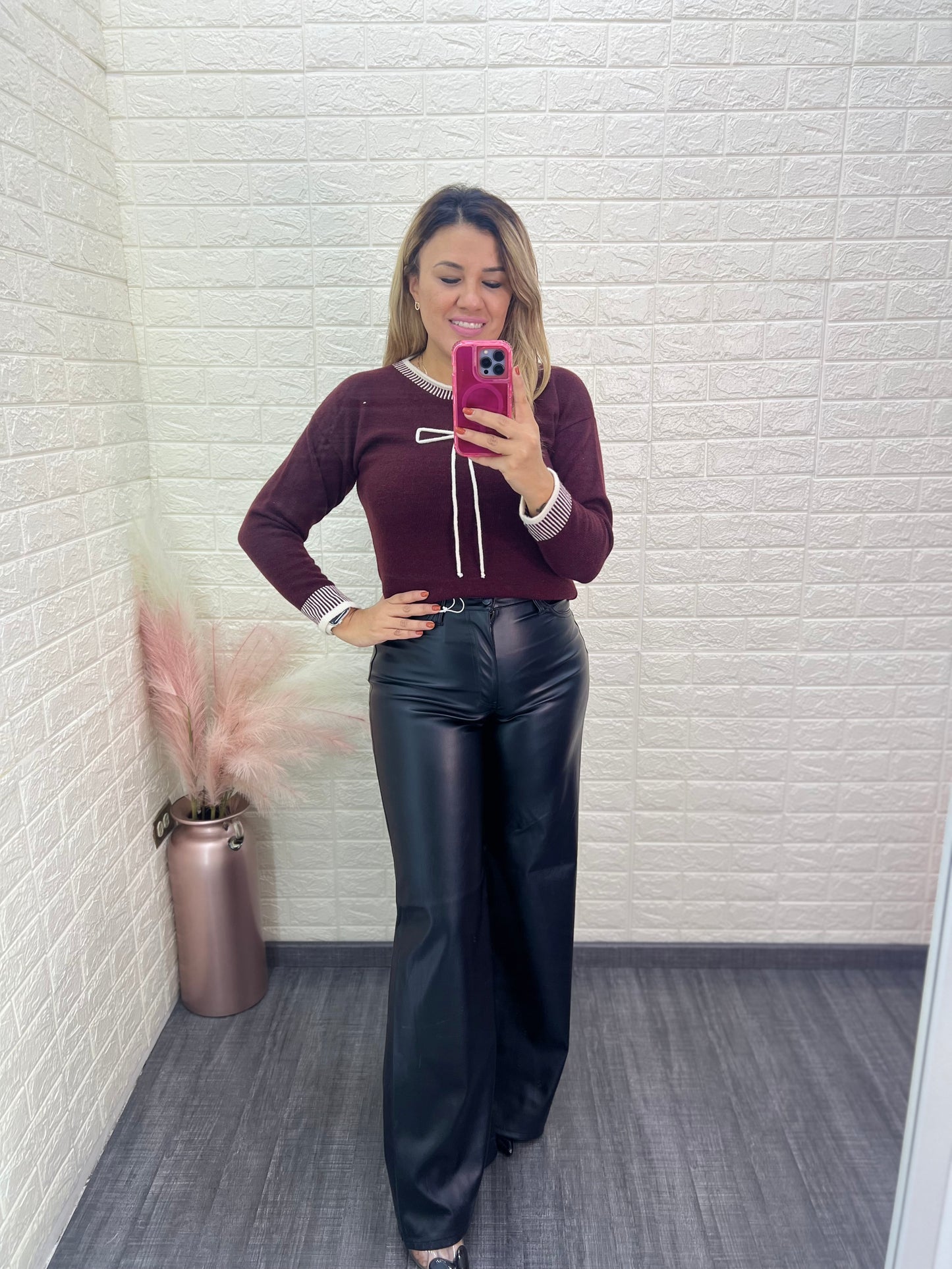 Suéter Guindo Tejido de Punto con Moño Ivory