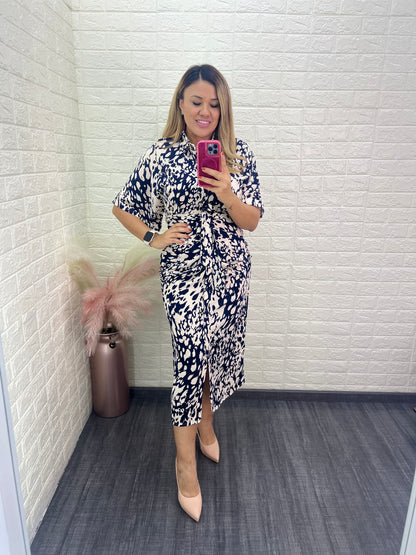 Vestido Blanco Largo con Estampado Manchas Azules