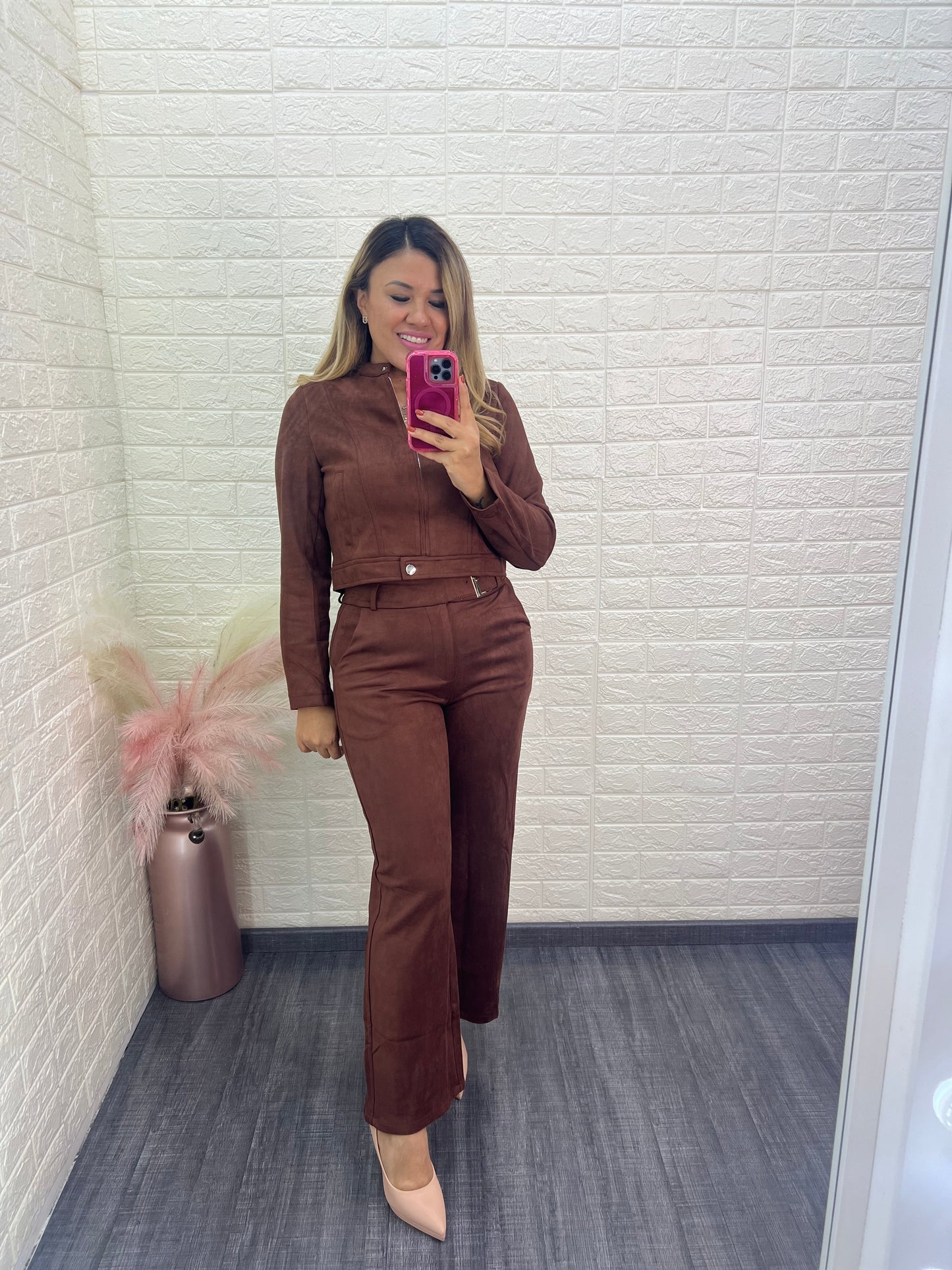 Chaquetín Aterciopelado Color Marrón