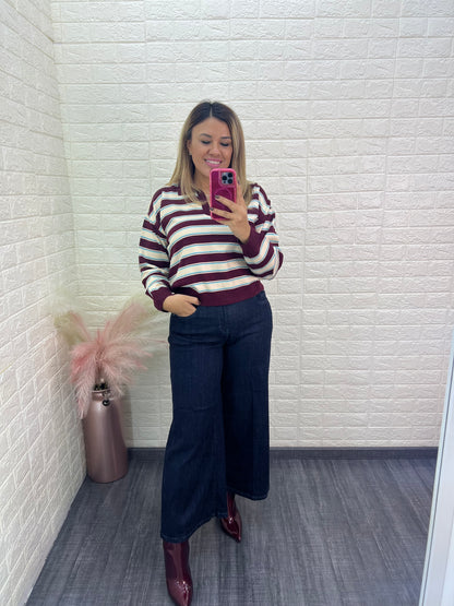 Blusa Suéter Estampado a Rayas Beige con Guindo