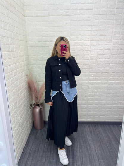 Chamarra Negra de Mezclilla