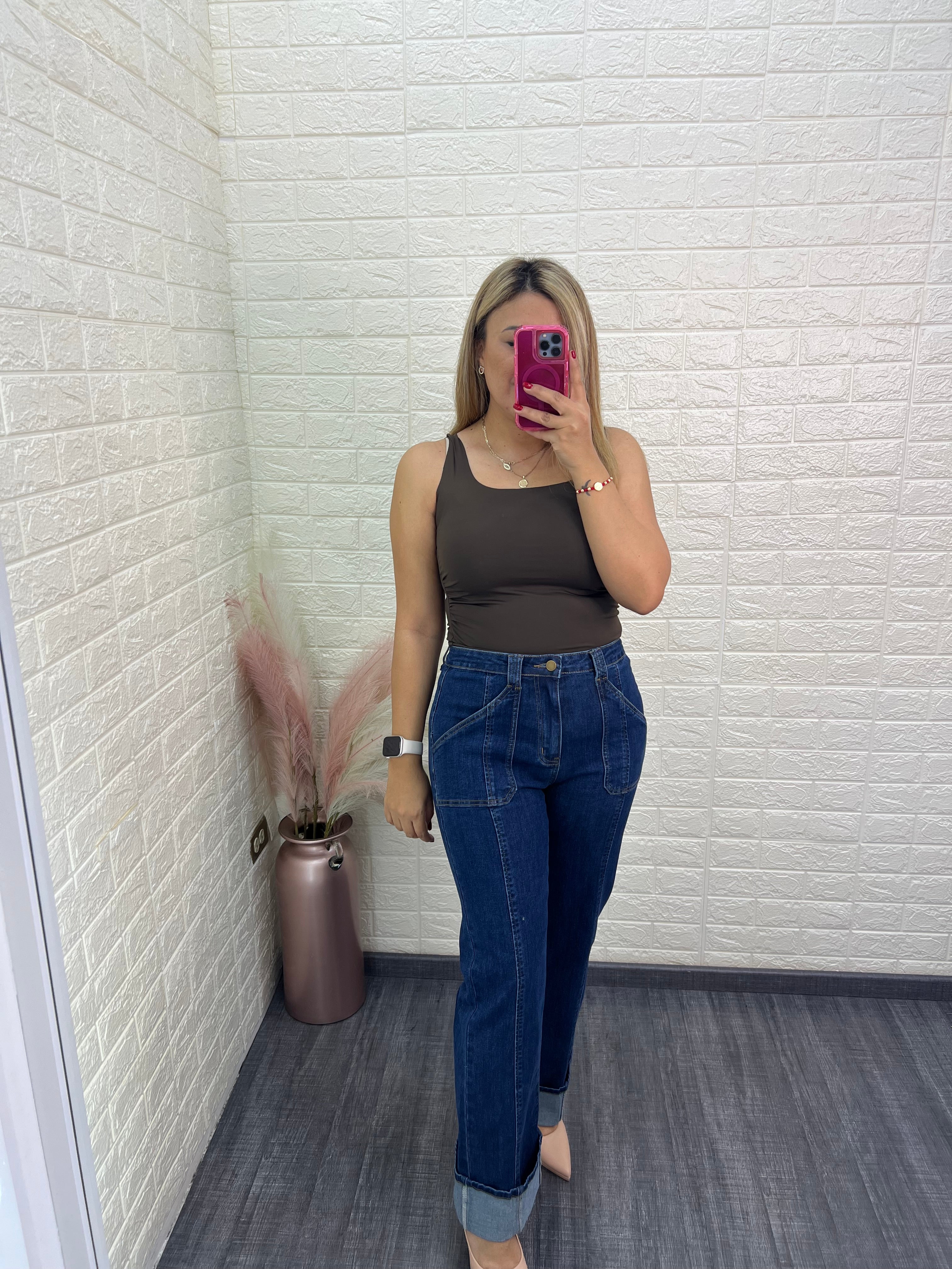 Pantalón de Mezclilla Corte High Rise Wide Straight