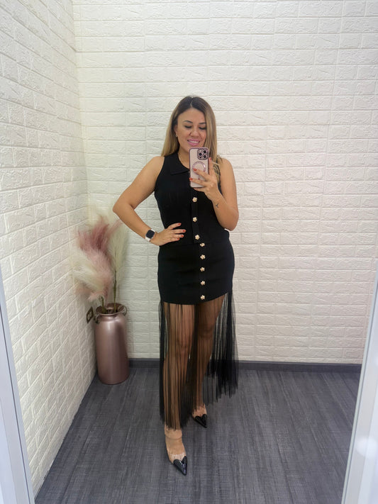 Conjunto Negro con Botones Dorados de Chaleco y Falda con Encaje