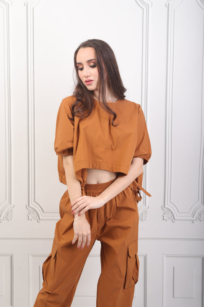 Conjunto de Blusa y Pantalon Color Camel