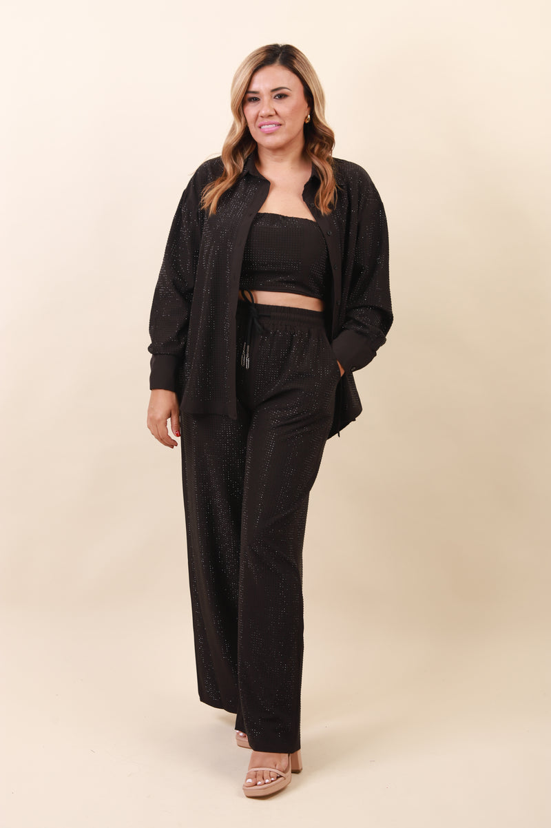 Conjunto Negro de Blusa y Pantalón con Aplicaciones de Brillos Negros