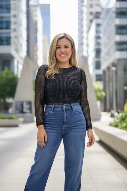 Blusa Negra de Mesh con Lentejuela