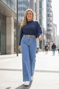 Suéter Color Navy Sólido de Manga Larga